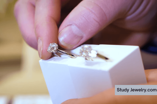 Best Place to Finance Engagement Ring